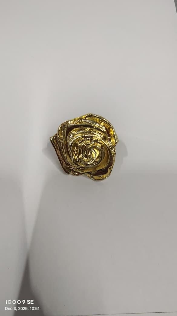 A Timeless Rose Jewelry Set – Made to Celebrate Love 💖