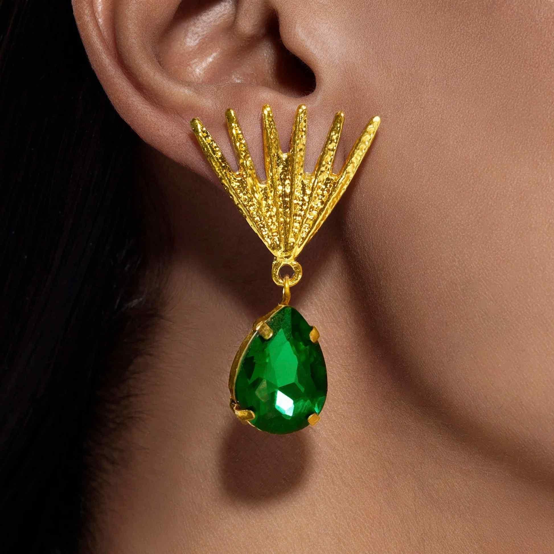 ✨ Royal Emerald Gold-Plated Necklace & Earring Set for Women – Premium Festive Jewellery Combo